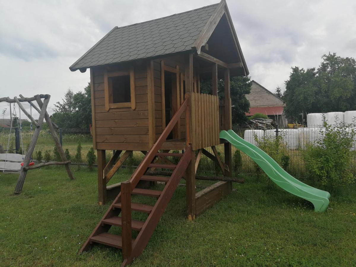 U Lusi Villa Ruciane-Nida Exteriör bild
